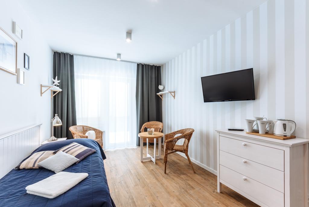 Ow Posejdon Dzwirzyno Hotel Kültér fotó